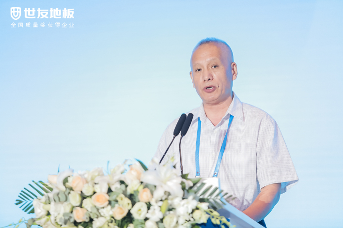 中國木材與木制品流通協(xié)會(huì)會(huì)長(zhǎng)李佳峰